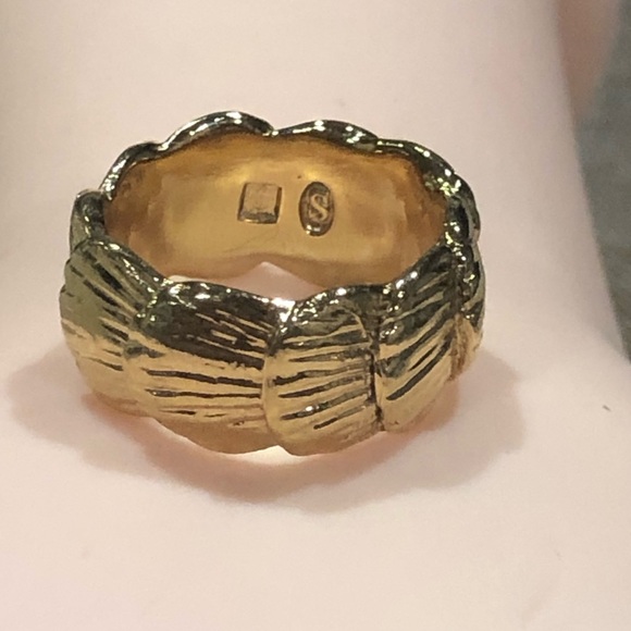 Sezane Jewelry - Sezane Marine Seashell Signed 14K Gold Plated Wide Ring with Pouch Size 6
